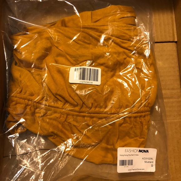 fashion nova dress - Picture 2 of 2